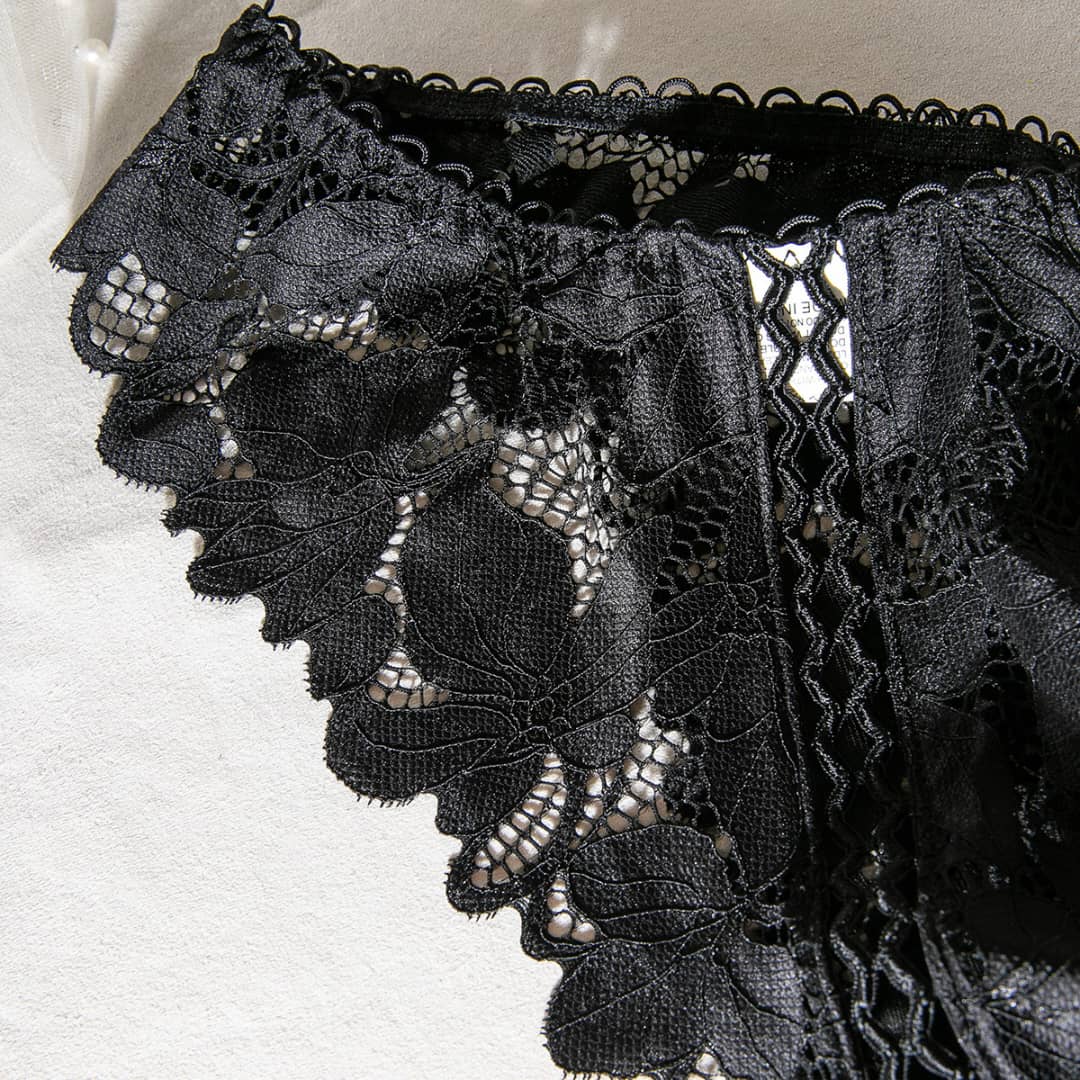 Black Orchid High Waisted Lingerie Set