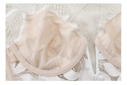 Sexy White French Lace Embroidered Brassier Set